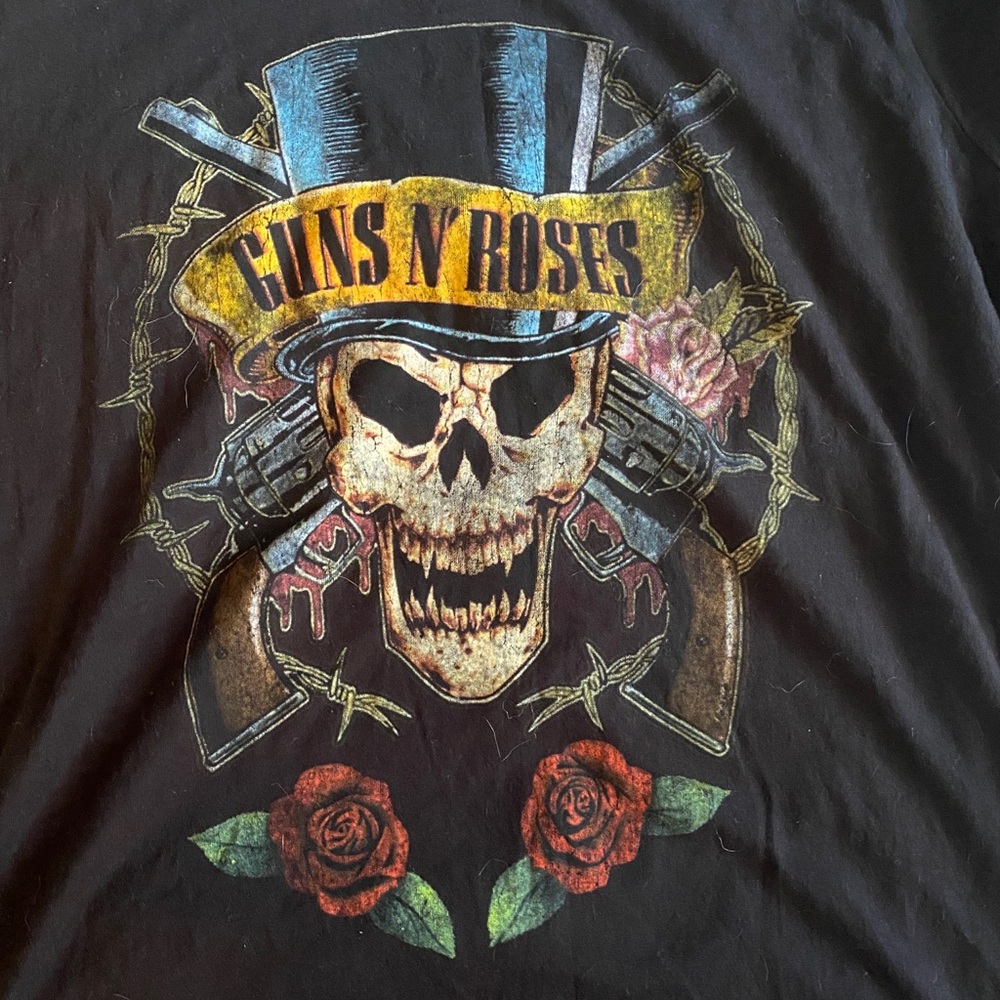 Guns N Roses shirt
